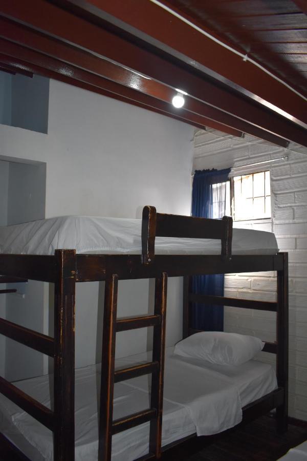 Esmed Hostel Medellín Esterno foto