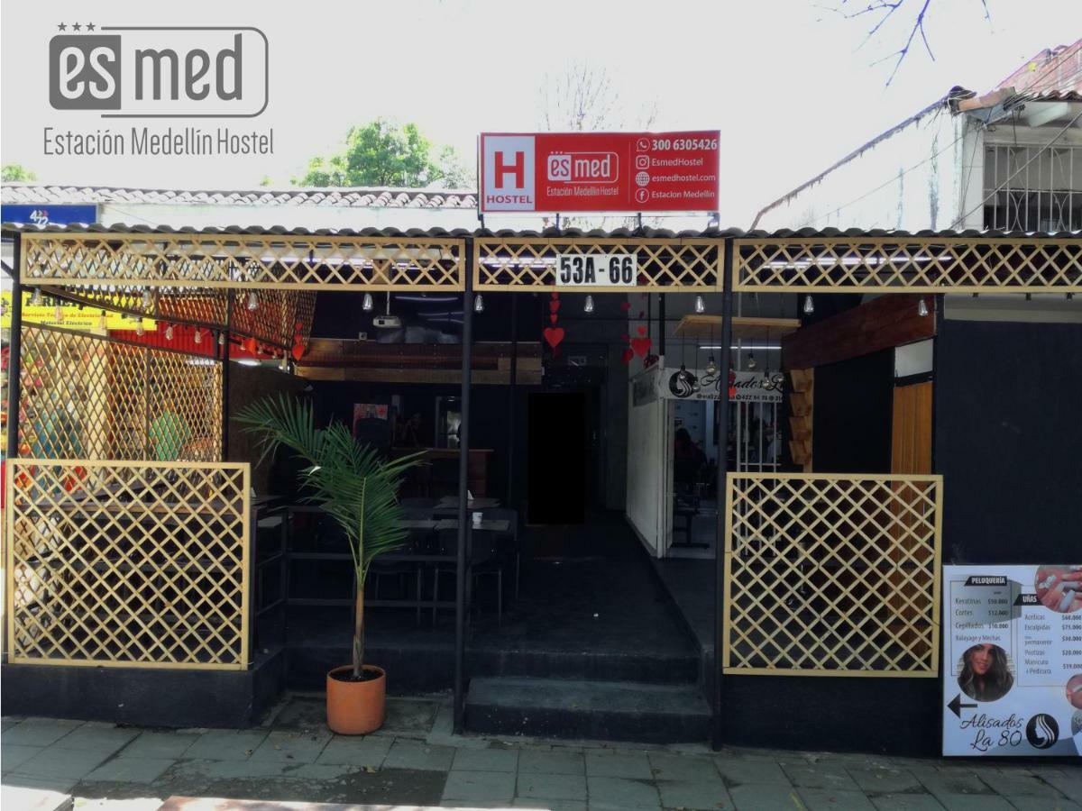 Esmed Hostel Medellín Esterno foto
